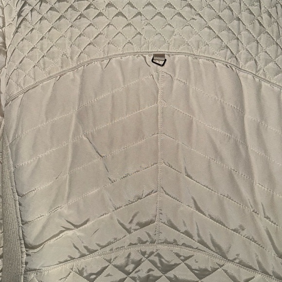 Zara Women Cream Colored Quilted Puffer Jacket Size XL (check measurements) - Picture 9 of 11